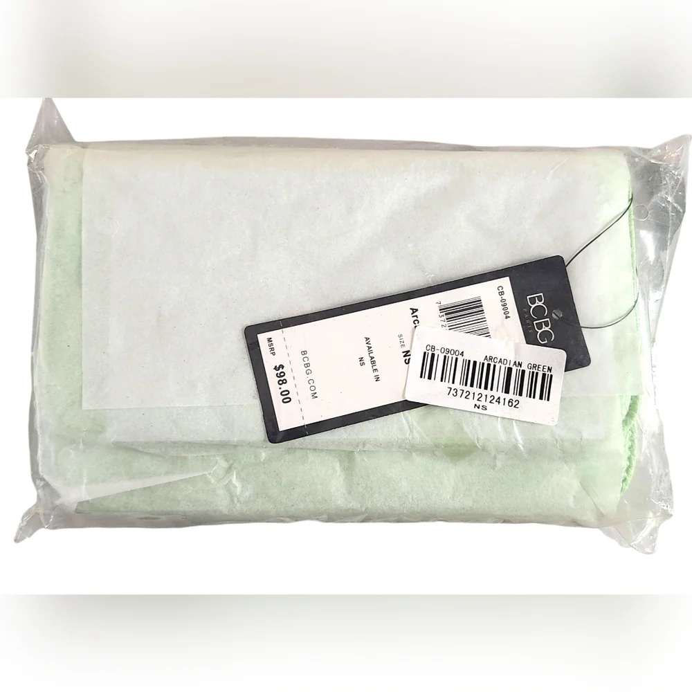 BCBG Quilted Crossbody Bag-Mint Green - Picture 6 of 7